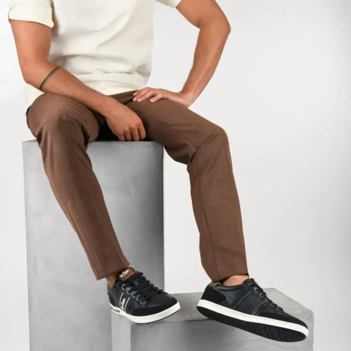 Baskets NOIR Homme Motif Uni A Enfiler