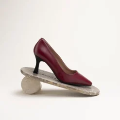 Escarpins ROUGE Femme CUIR Motif Uni A Enfiler