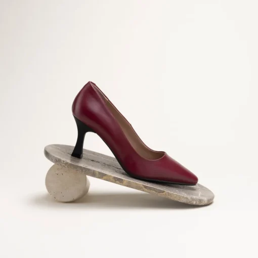 Escarpins ROUGE Femme CUIR Motif Uni A Enfiler